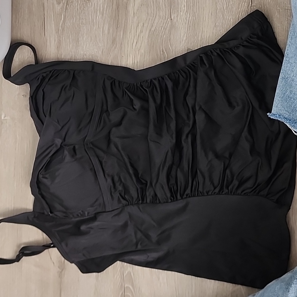 Bathing suit top